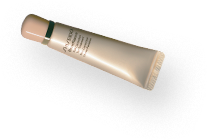 Tip 02 Recto Produit Noir Droite - Shiseido BEAUTY TIPS